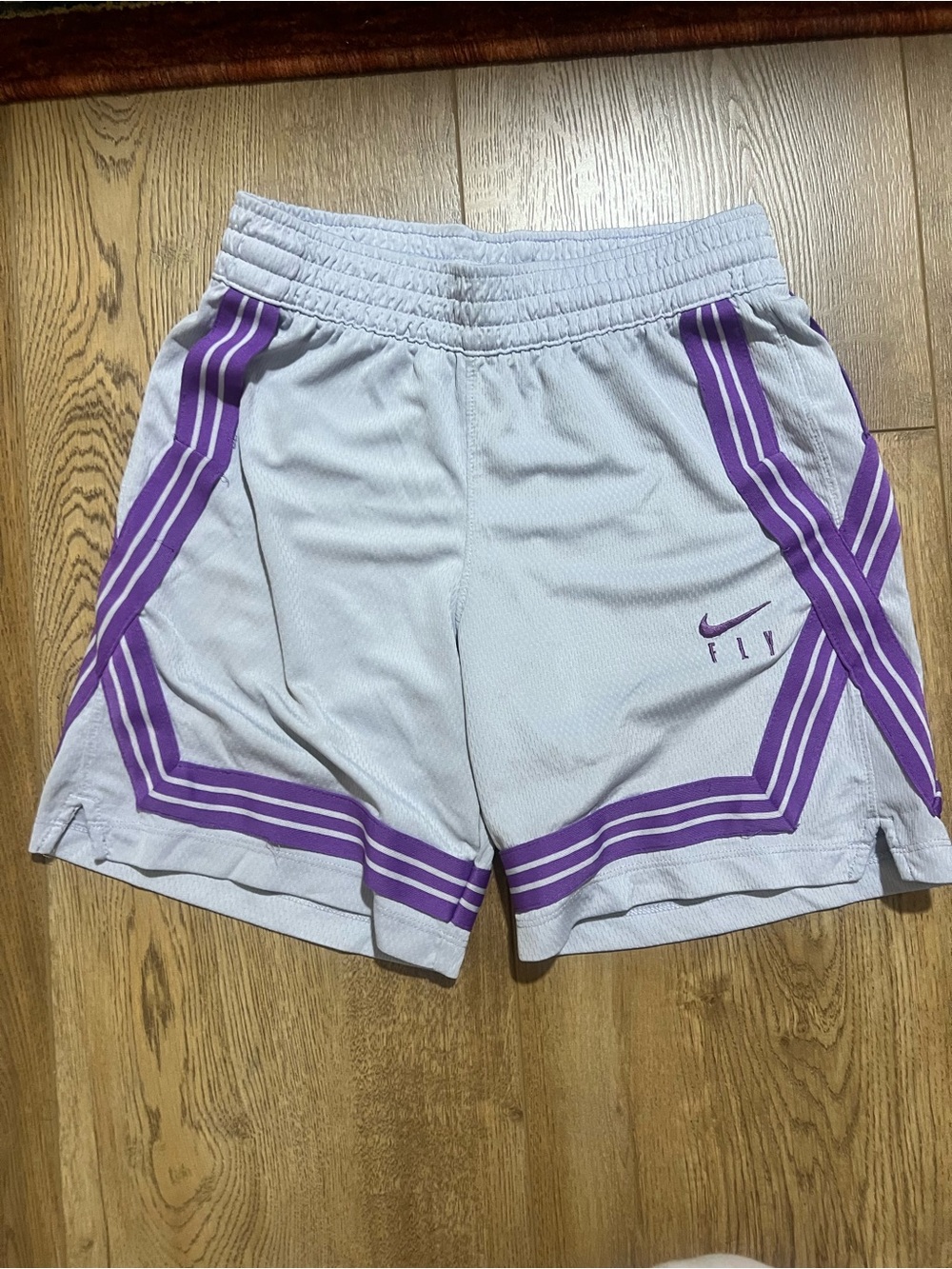Nike Light Lavender Athletic Basketball mesh Shorts with Purple Accent